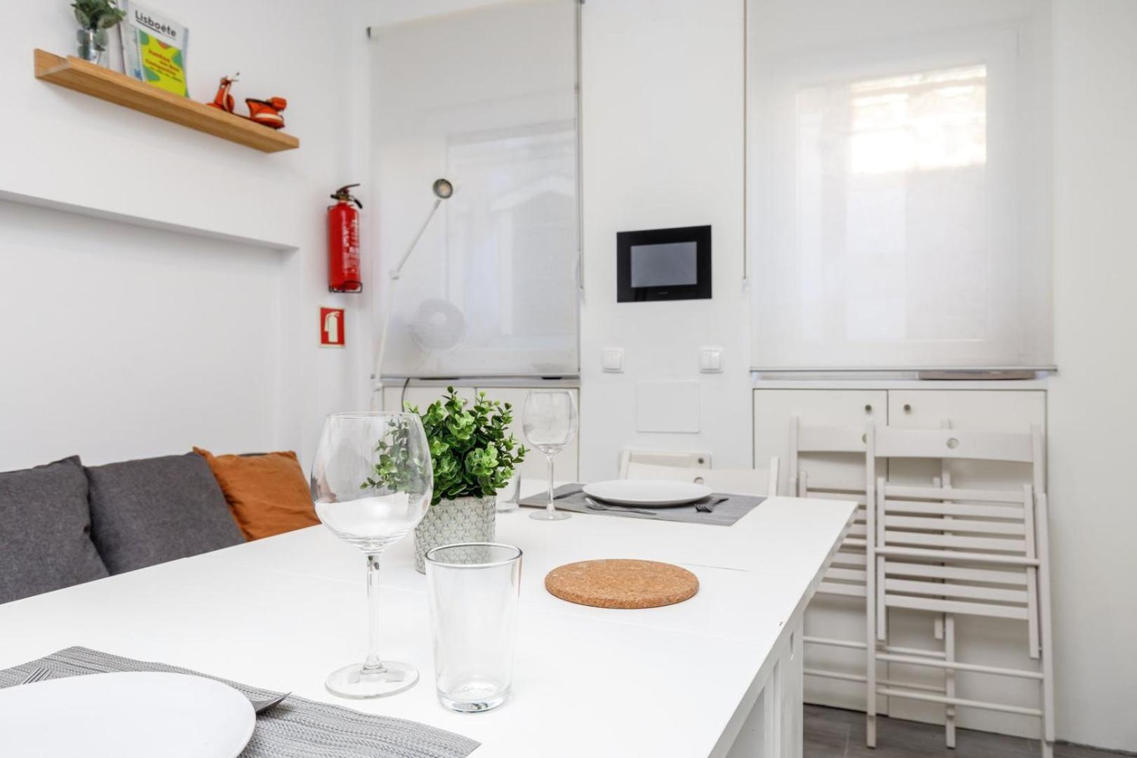 Guestready - Minimalist Studio In Downtown Lisbon Apartment Exterior photo